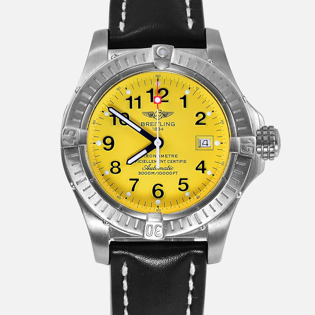 Breitling Avenger Seawolf Titanium Yellow Dial E17370 - NeoFashionStore