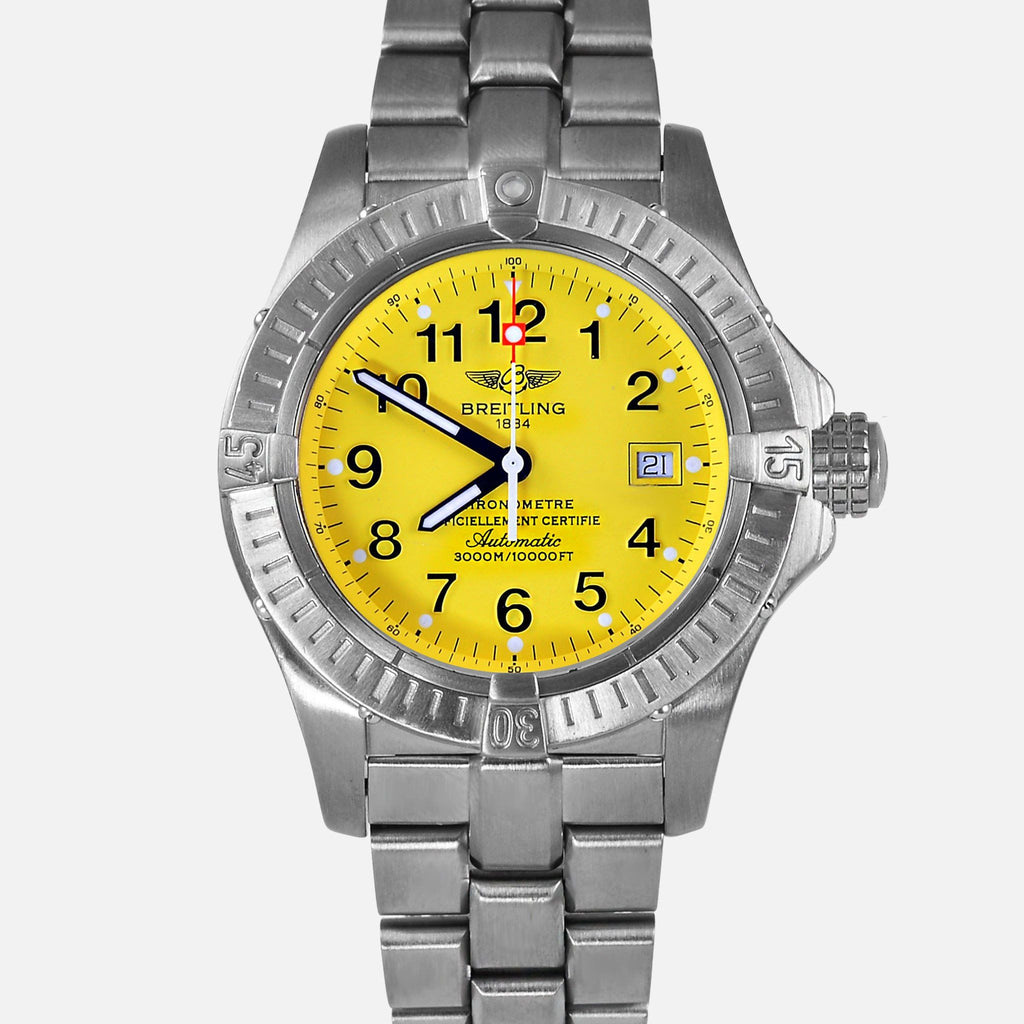 Breitling Avenger Seawolf Titanium Yellow Dial E17370 - NeoFashionStore